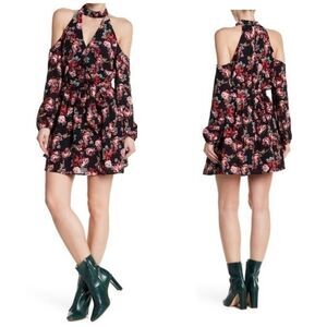 BB Dakota Bruno Cold Shoulder Floral Dress Xsmall